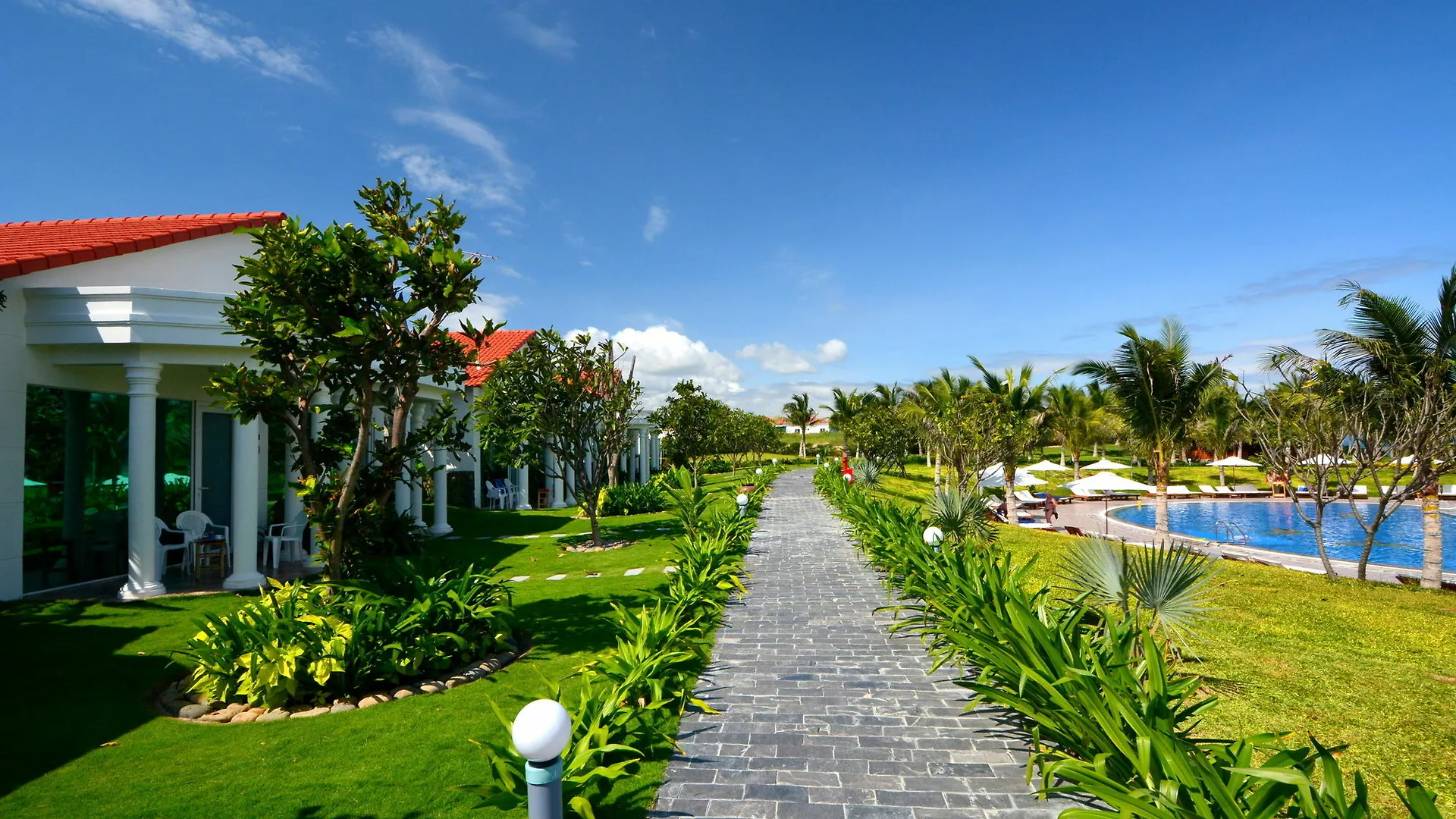 Dessole Beach Resort Nha Trang Mieu Ong